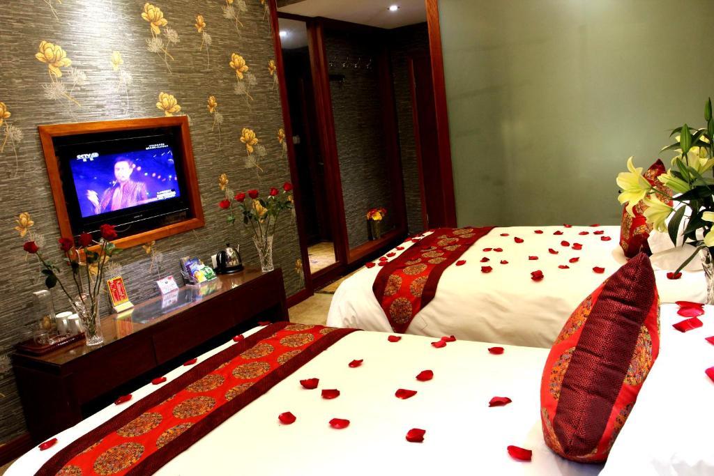 Yiwu Guoheng Hotel ภายนอก รูปภาพ